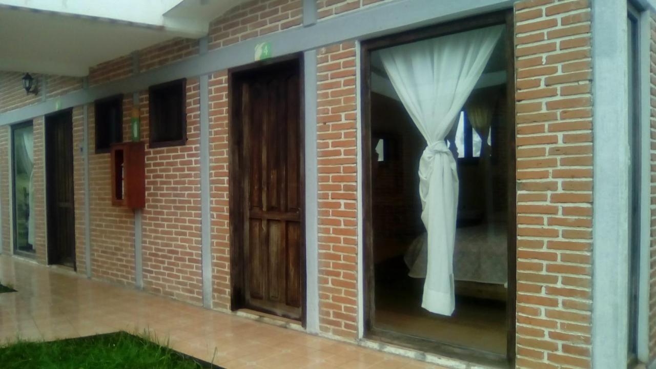 Cabanas Entrada A La Sierra Hotel Zacapoaxtla Eksteriør billede